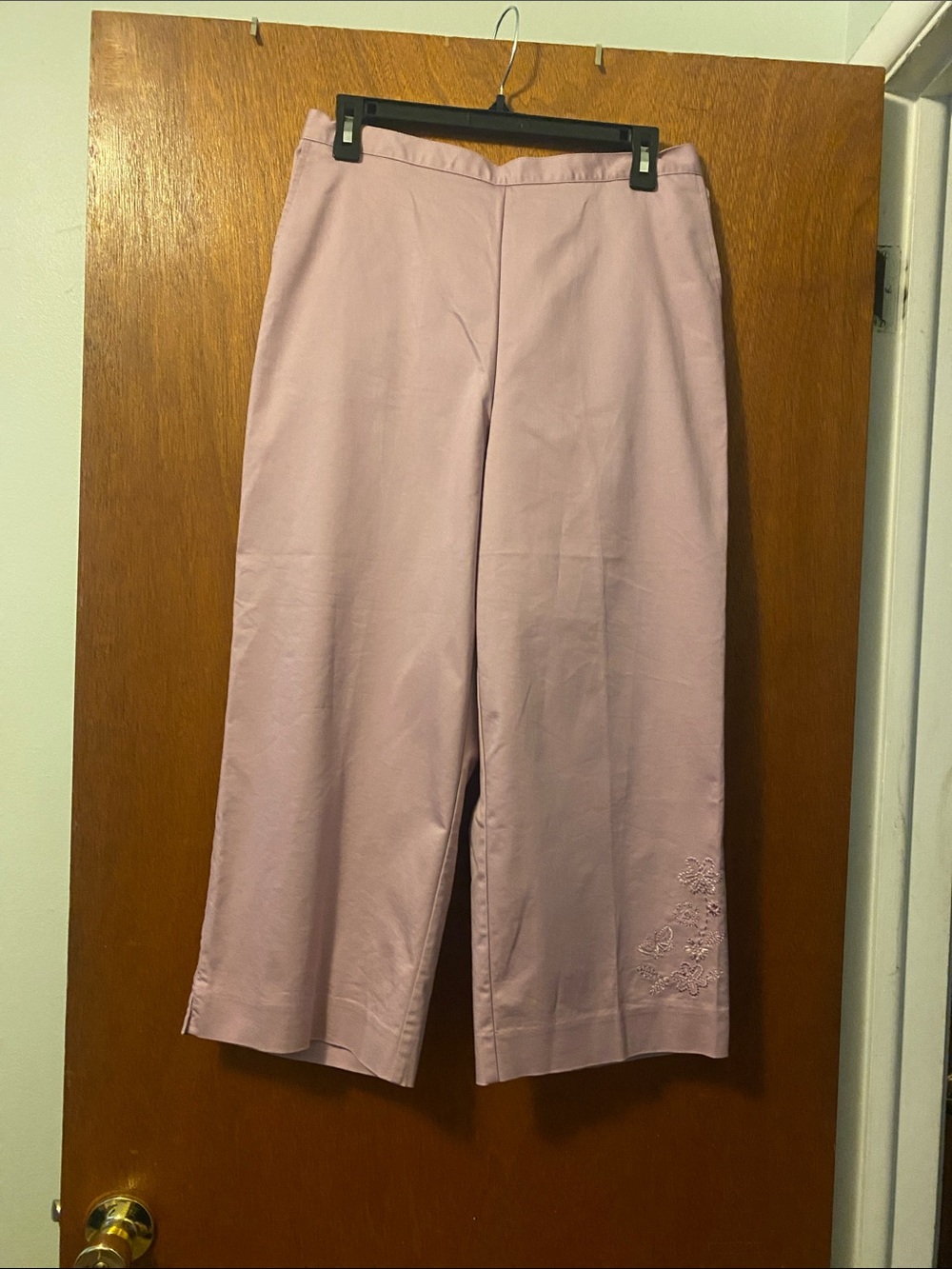 Alfred Dunner Size 12 Lavender Wide-Leg Capri Pants
